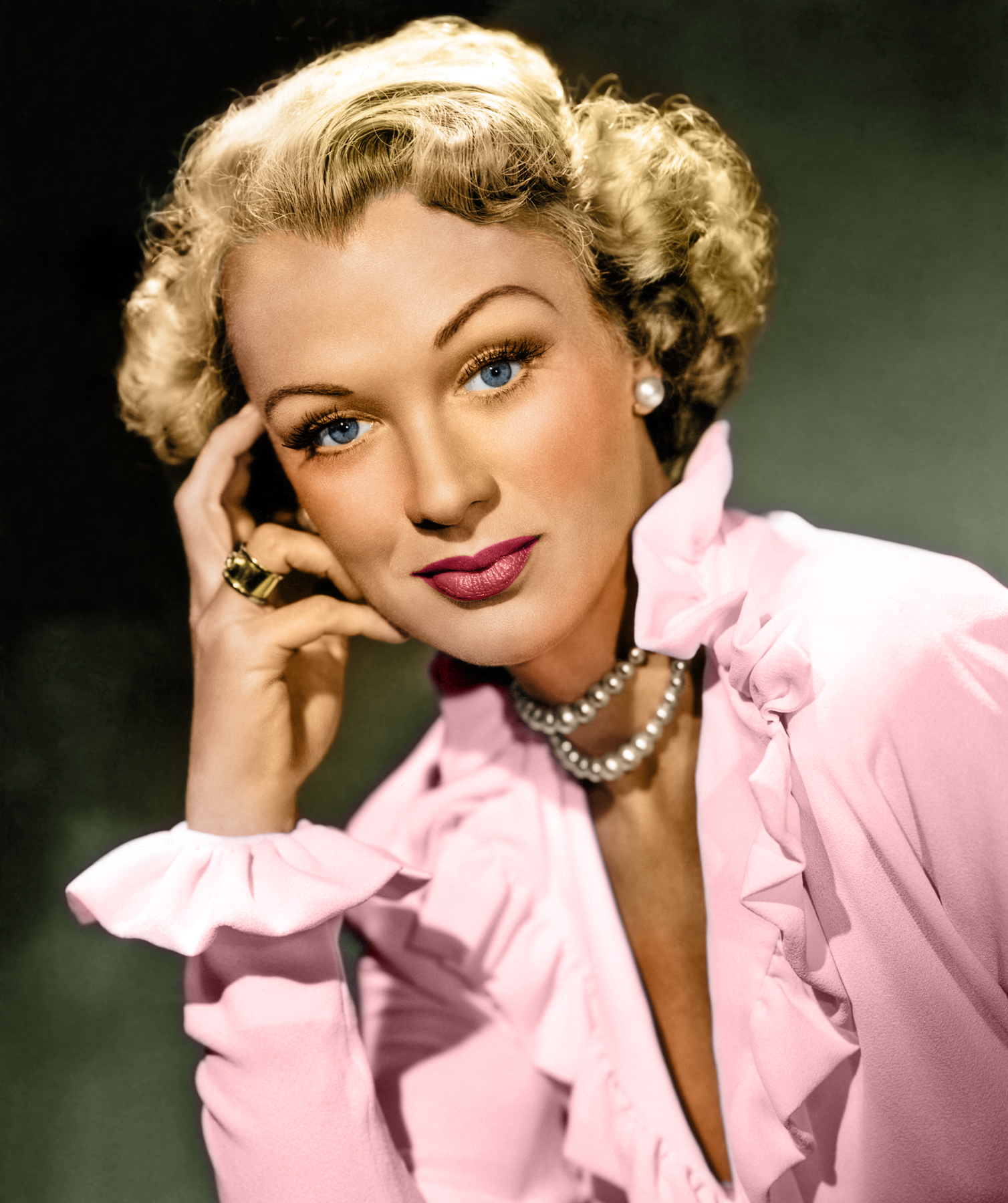 Eve ArdenAnnex